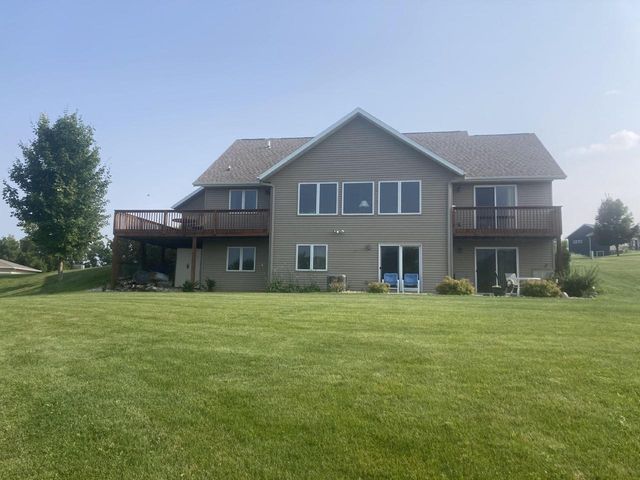 w3676 Highland DRIVE, La Crosse, WI 54601