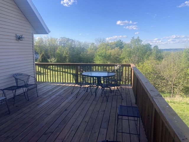 w3676 Highland DRIVE, La Crosse, WI 54601