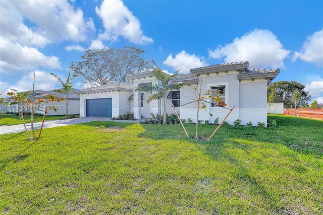 27210 SW 159th Path 10, Homestead, FL 33031