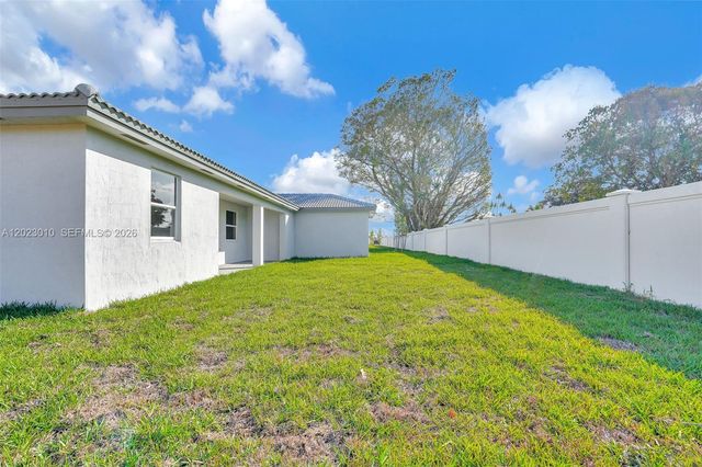 27210 SW 159th Path 10, Homestead, FL 33031