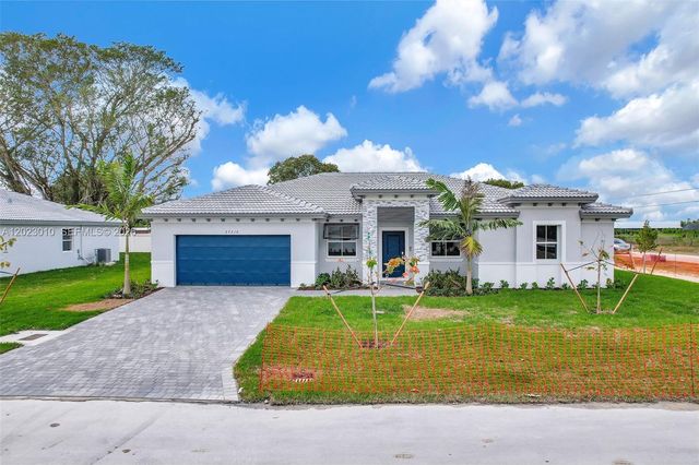 27210 SW 159th Path 10, Homestead, FL 33031