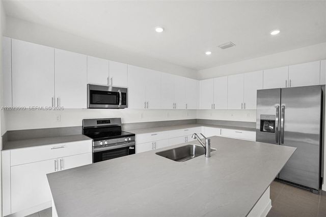 27210 SW 159th Path 10, Homestead, FL 33031