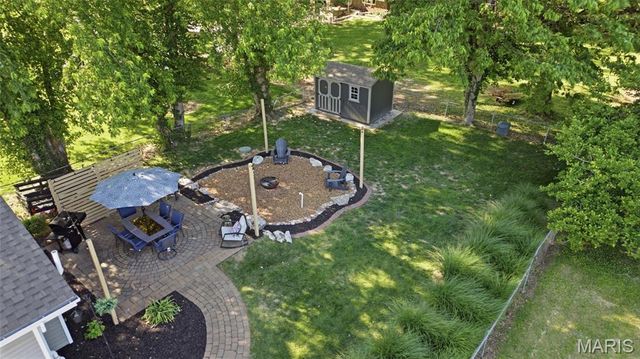 1455 Ladd Avenue, Edwardsville, IL 62025