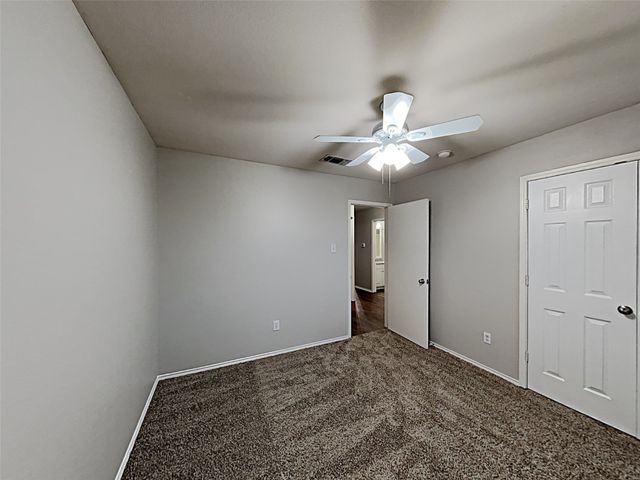 501 Marybeth Drive, Burleson, TX 76028