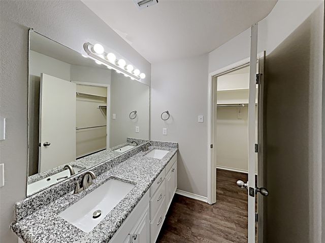 501 Marybeth Drive, Burleson, TX 76028