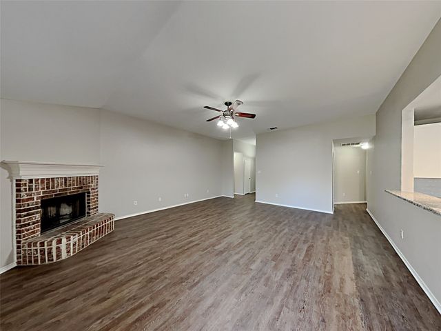 501 Marybeth Drive, Burleson, TX 76028