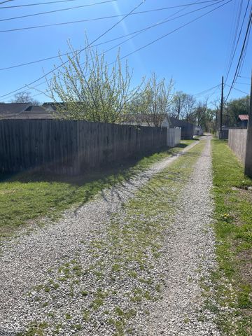 215 E Laurel Street, Seymour, IN 47274