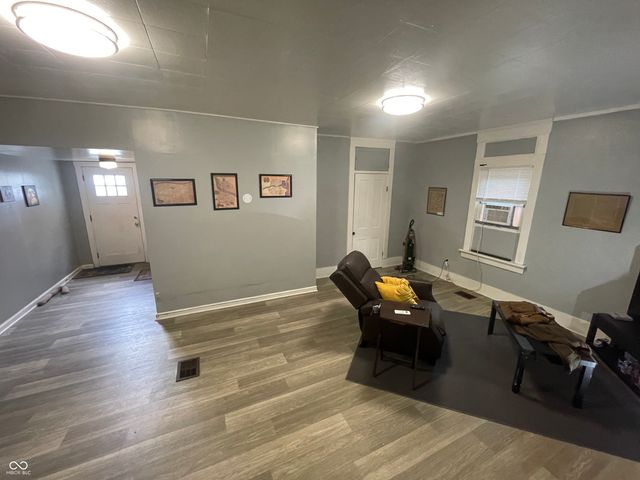 215 E Laurel Street, Seymour, IN 47274