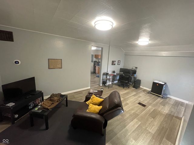 215 E Laurel Street, Seymour, IN 47274