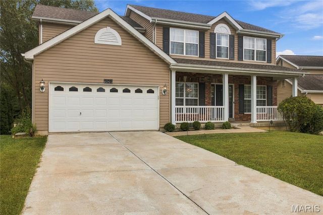 308 Graywynd Court, Lake St Louis, MO 63367