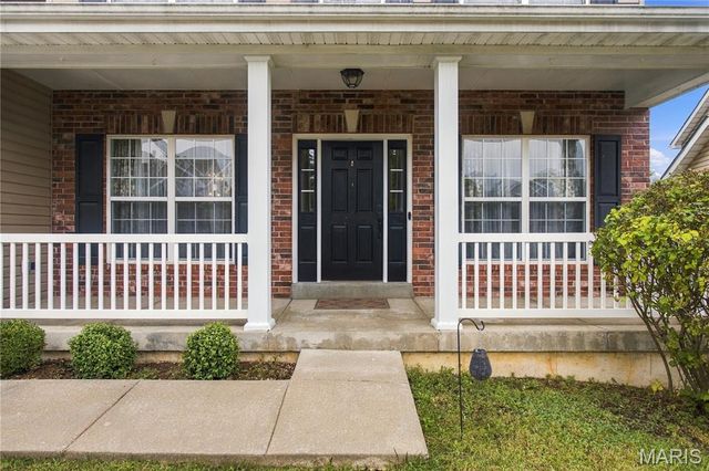 308 Graywynd Court, Lake St Louis, MO 63367