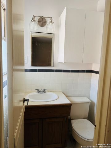 4506 Hollyridge, San Antonio, TX 78228