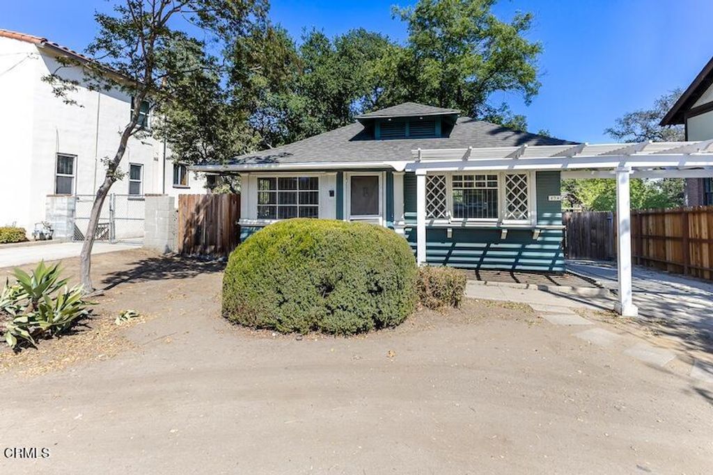 894 894B S Pasadena Avenue, Pasadena, CA 91105