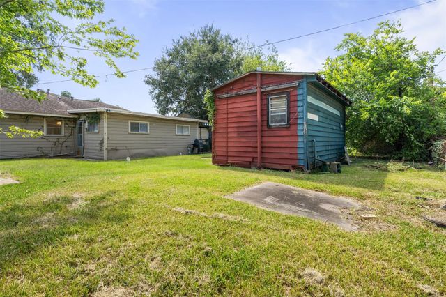 3719 Zephyr Street, Houston, TX 77021