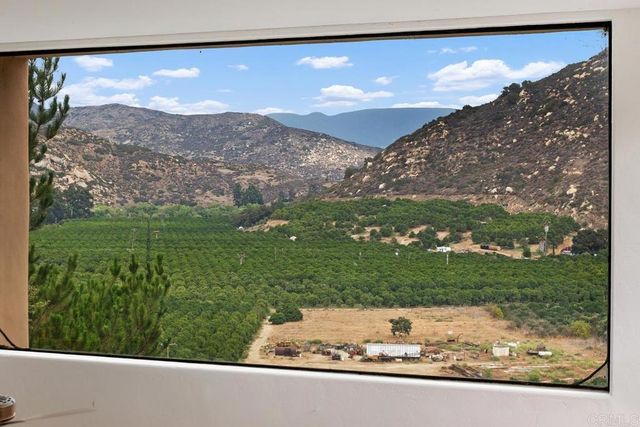 3264 Shearer Crossing, Fallbrook, CA 92028