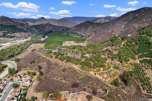 3264 Shearer Crossing, Fallbrook, CA 92028
