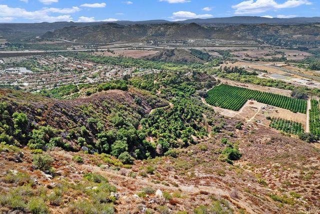 3264 Shearer Crossing, Fallbrook, CA 92028