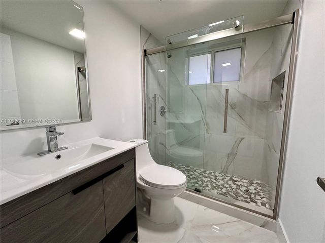 1629 SW 3rd St 5, Miami, FL 33135