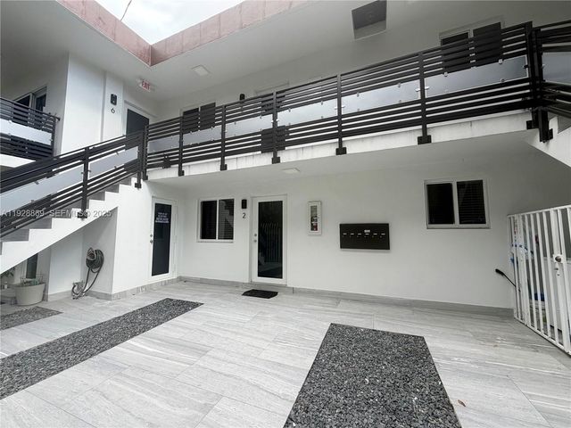 1629 SW 3rd St 5, Miami, FL 33135