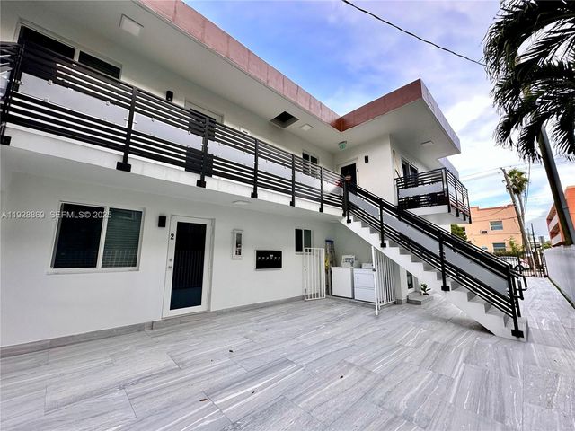 1629 SW 3rd St 5, Miami, FL 33135