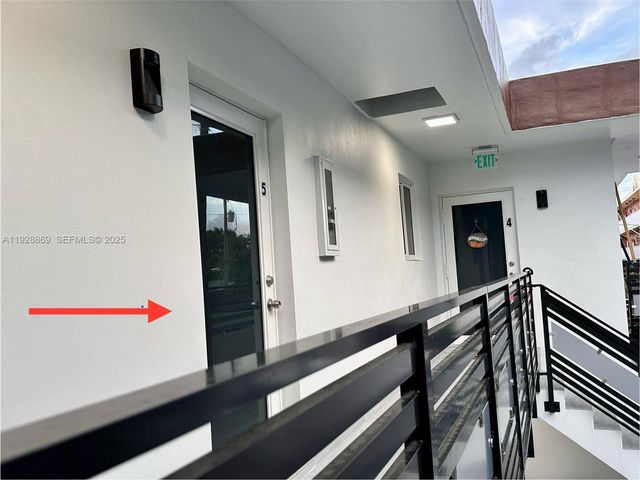 1629 SW 3rd St 5, Miami, FL 33135