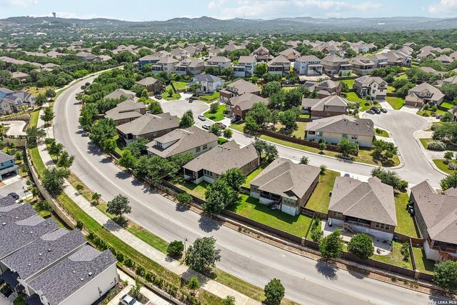 25322 Pleasant Beach, San Antonio, TX 78255