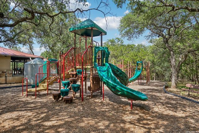 25322 Pleasant Beach, San Antonio, TX 78255