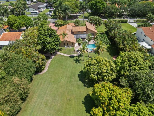 10010 NW 135th Street, Hialeah Gardens, FL 33018