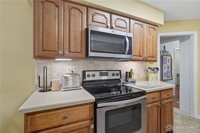 40 Nicholson Court, Dayton, OH 45459