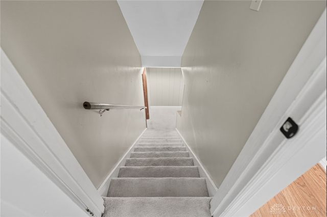 40 Nicholson Court, Dayton, OH 45459