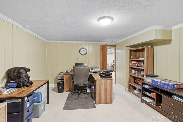 40 Nicholson Court, Dayton, OH 45459