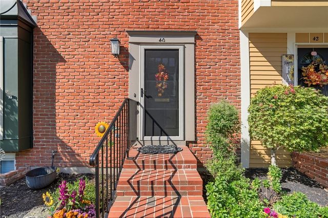 40 Nicholson Court, Dayton, OH 45459