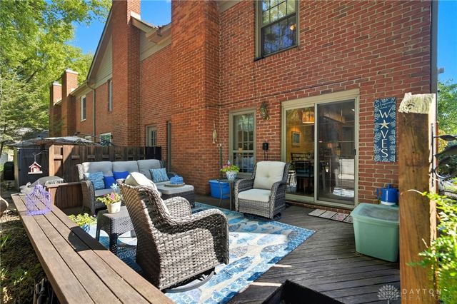 40 Nicholson Court, Dayton, OH 45459