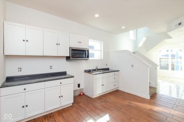 543 N Temple Avenue, Indianapolis, IN 46201