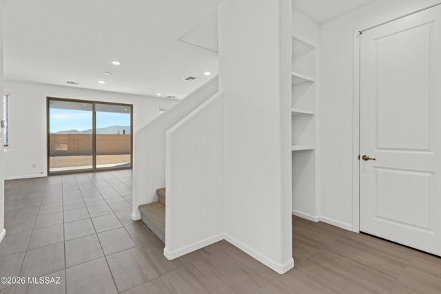 5634 W Carillon Ridge Lane, Marana, AZ 85743