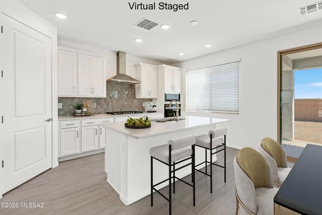 5634 W Carillon Ridge Lane, Marana, AZ 85743