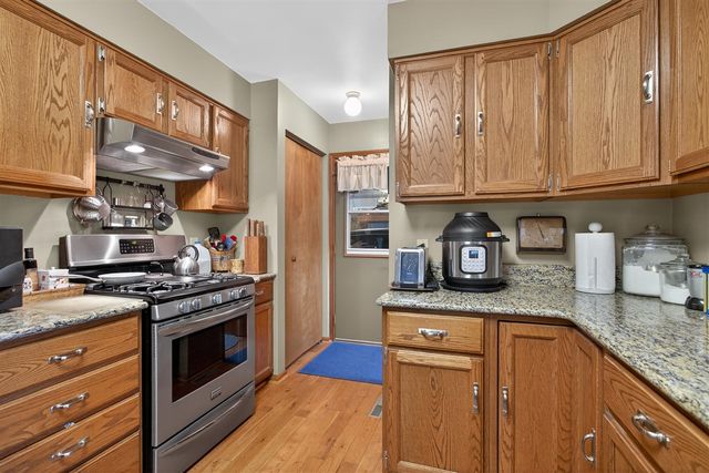 769 Bellflower, Brooklyn, MI 49230