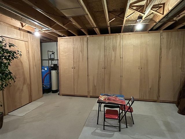 769 Bellflower, Brooklyn, MI 49230