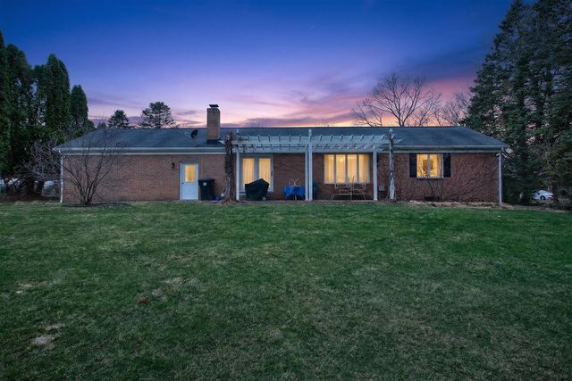 769 Bellflower, Brooklyn, MI 49230