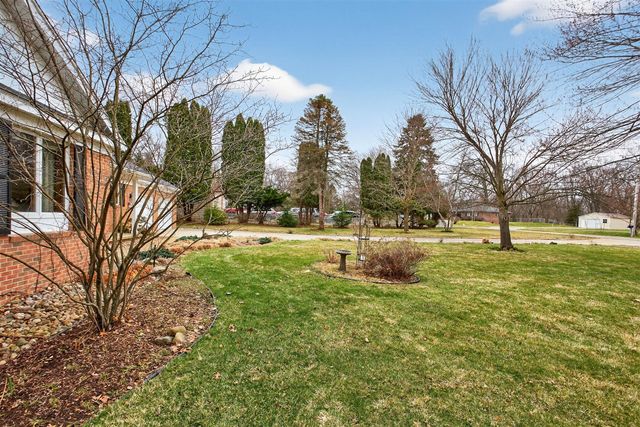 769 Bellflower, Brooklyn, MI 49230