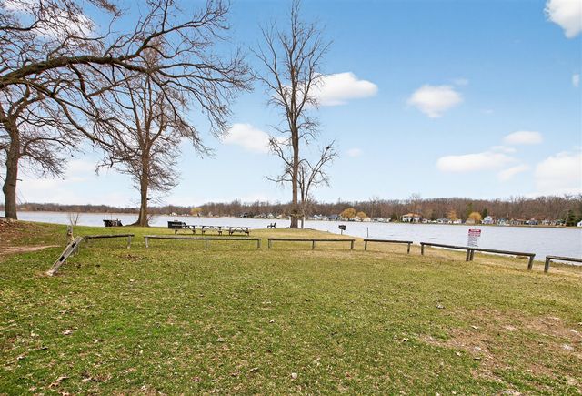 769 Bellflower, Brooklyn, MI 49230