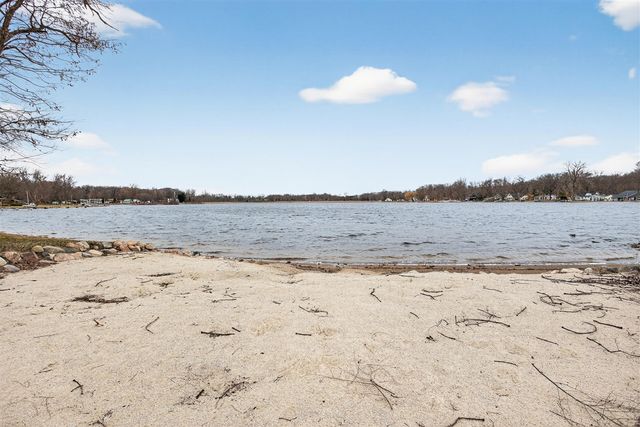 769 Bellflower, Brooklyn, MI 49230