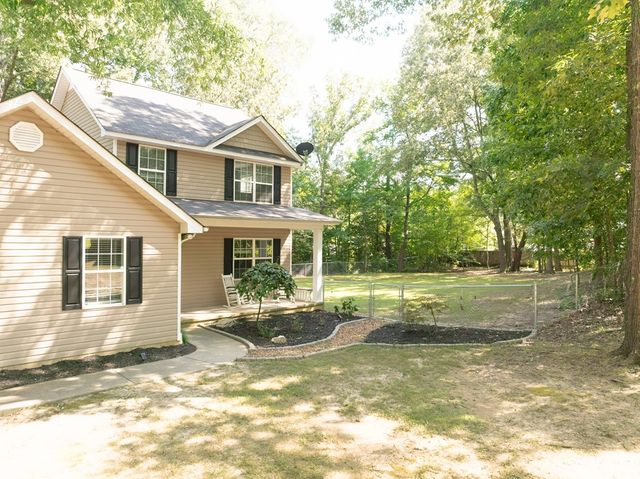 738 Cohutta Street, Chatsworth, GA 30705