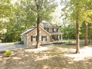 738 Cohutta Street, Chatsworth, GA 30705