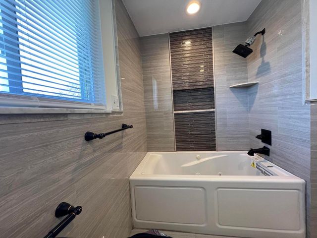 4033 Ramblewood Drive, City Of Troy, MI 48085