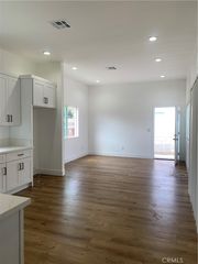 1330 W 10th Street 2, Santa Ana, CA 92703