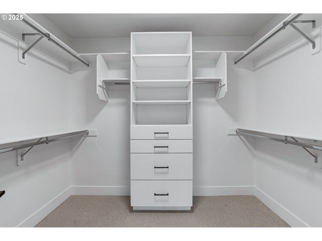 3541 Ne EMERSON St, Portland, OR 97211