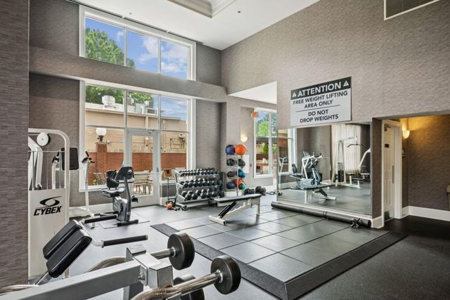 3820 Roswell Road NE 308, Atlanta, GA 30342