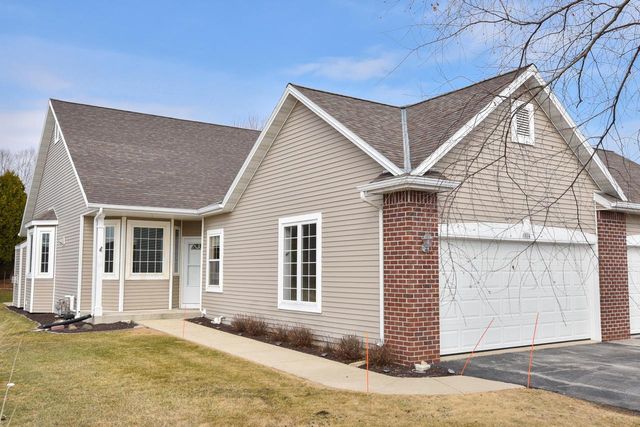 1014 Algoma DRIVE, Port Washington, WI 53074