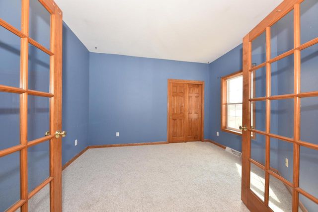 1014 Algoma DRIVE, Port Washington, WI 53074